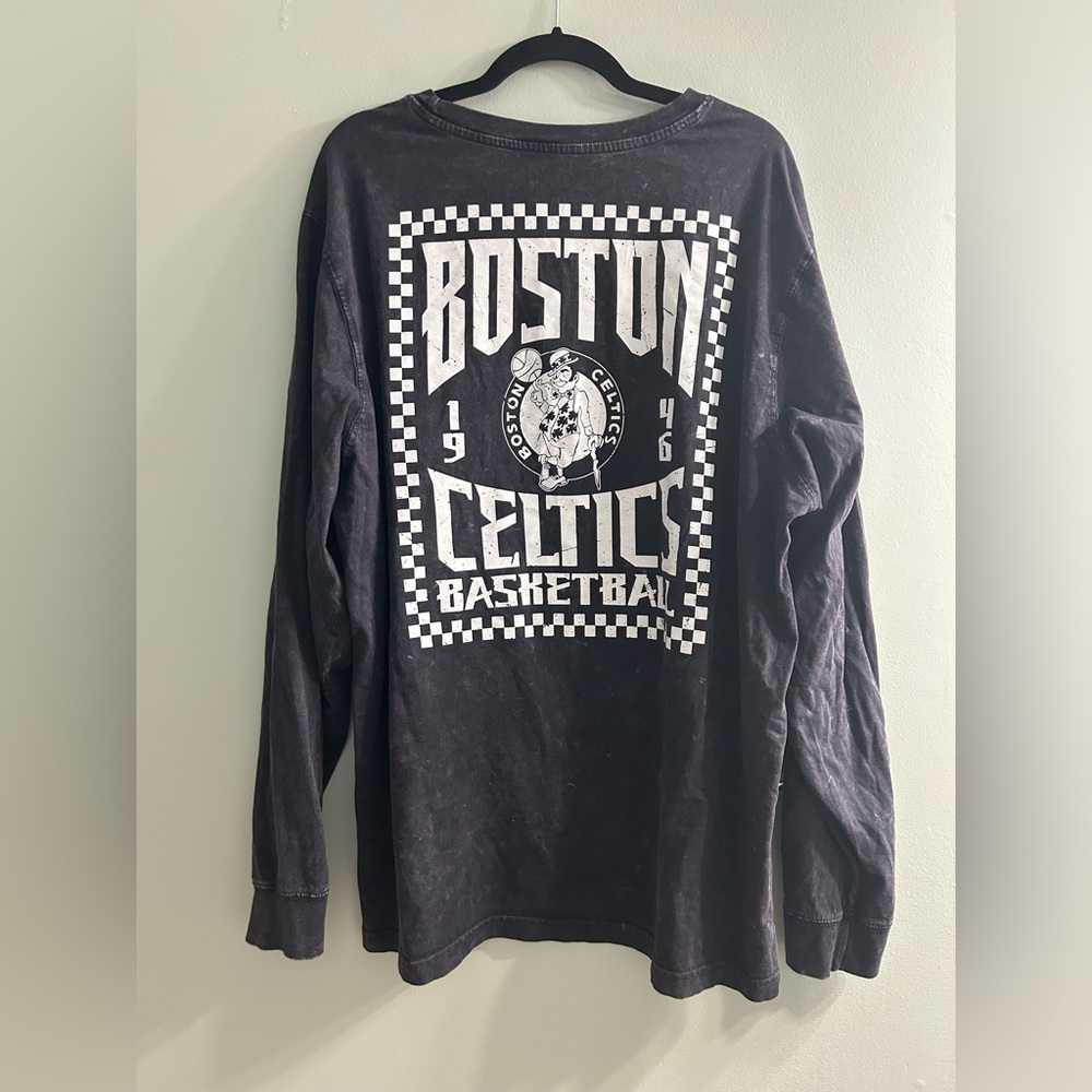 Sportiqe Bono Boston Celtics long sleeve t-shirt
